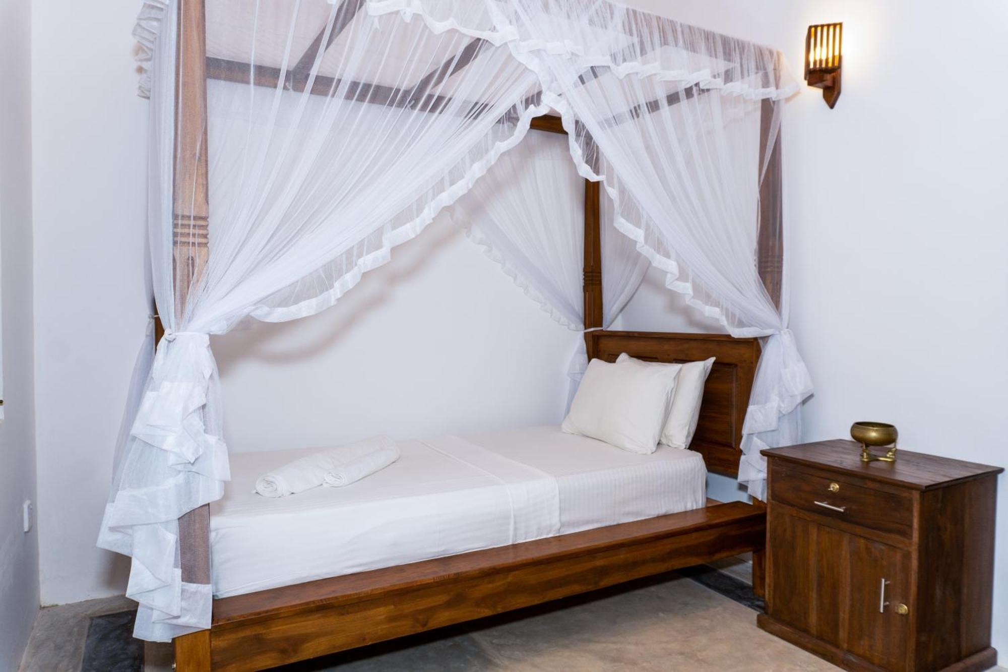 Villa Lake Mountain Weligama Extérieur photo
